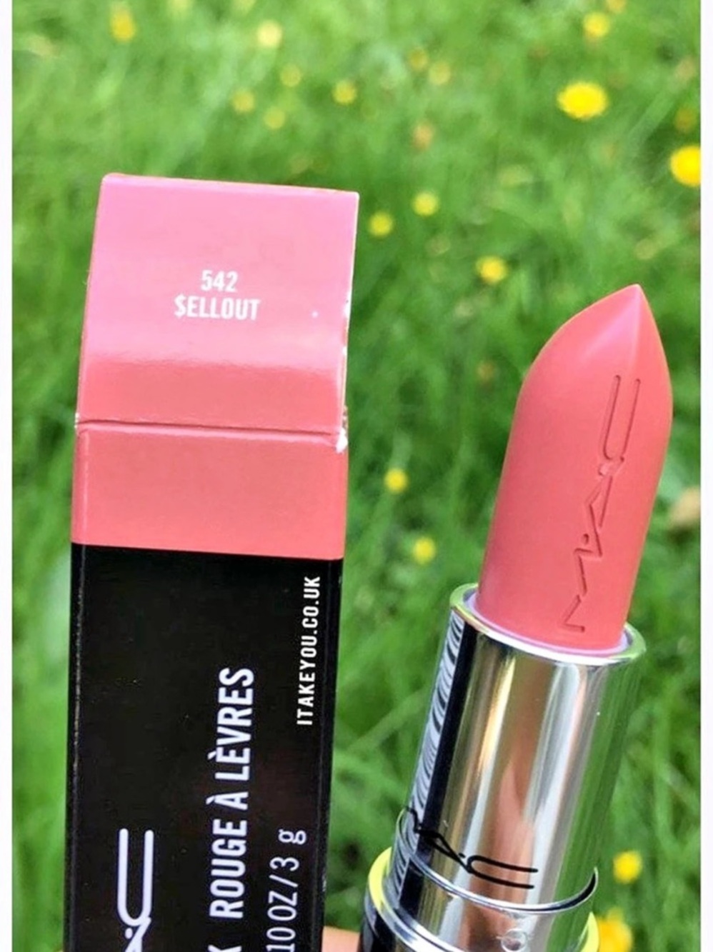 MAC Lustreglass Sheer-Shine Lipstick - ‘Sellout’